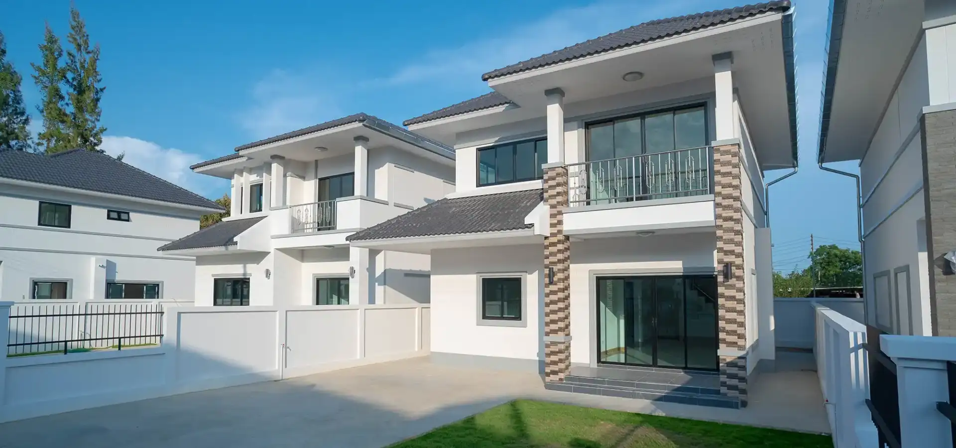 แบบบ้านสองชั้น วันที่ 8 ธันวาคม 2025 ตัวอย่างรูปภาพบนเว็บไซต์ ขนาด 2000x1333 131 KB